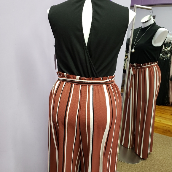 Winslow Jumpsuit - Picture 4 of 7